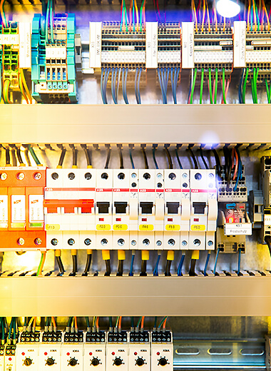 Electronics - fuse box / switch cabinet